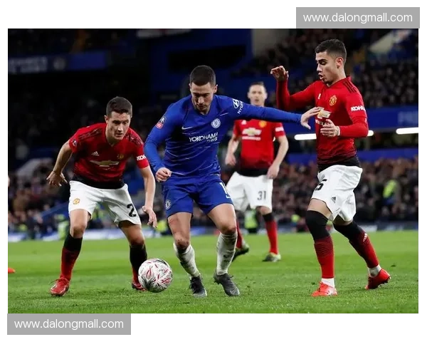 英超激战即将开幕 看球迷热情与赛事精彩全程直播